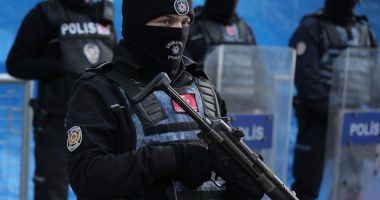 Stire din Actualitate : 68 de suspecți, vizați de mandate de arestare pentru legături cu Gulen