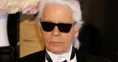Stire din Monden : Karl Lagerfeld a murit. A fost unul dintre cei mai mari creatori de modă din istorie