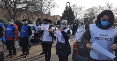 GALERIE FOTO - VIDEO / PROTEST la Constanța, pentru pensii şi salarii! - 3