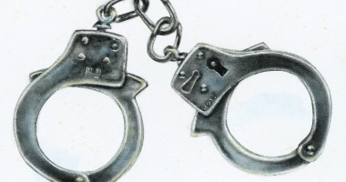 Stire din Eveniment : DESCINDERI la Mangalia / Reținută pentru dare de mită