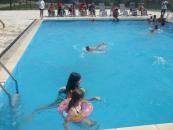 Vacanța de vară a venit și la Cernavodă, în prima piscină din oraș
