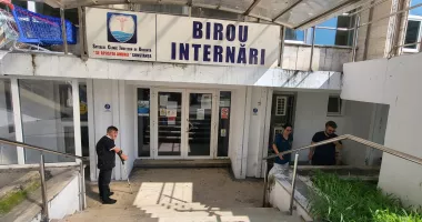 Pacienții așteaptă de aproape două ore pe holurile Spitalului Județean Constanța, din cauza protestului SANITAS - 6