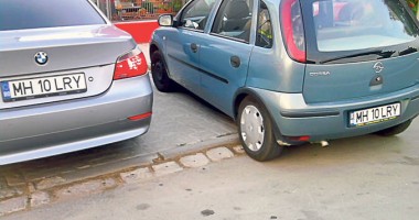 Stire din Diverse : Surpriză de proporții pentru un șofer! A întânit în trafic o mașină cu numerele lui de înmatriculare