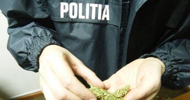 CERCETAT PENTRU TRAFIC DE DROGURI DE MARE RISC