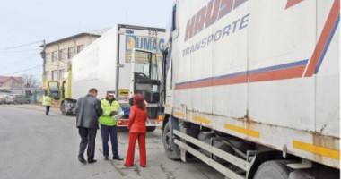 Stire din Eveniment : Controale pe Autostrada Soarelui și DN 3. Zeci de TIR-uri oprite