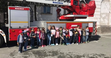 GALERIE FOTO / Micuții de la Grădinița 37, pompieri pentru o zi - 11
