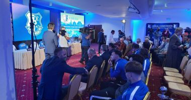 O singură echipă, o singură iubire: Farul Constanţa. Hagi revine pe banca tehnică - 7