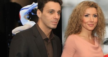 Stire din Monden : Cine îi va boteza copilul lui Mircea Badea