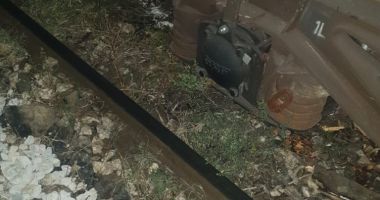 TREN DERAIAT LA CONSTANȚA! Vagoanele, pline cu combustibil - 3