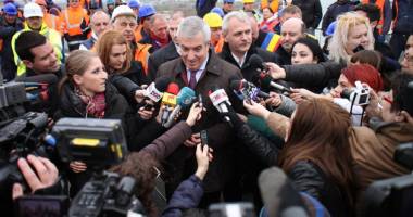 Stire din Politică-Administrație : VIDEO. Tăriceanu a încurcat podurile de la Agigea și s-a contrazis cu jurnaliștii:  "Eu vin de la București și știu mai mult decât voi!"
