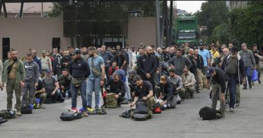 Stire din Actualitate : Mercenarii români se întorc acasă. Ei au fost scoși în siguranță, din Congo