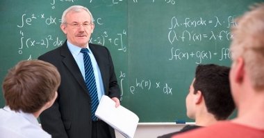 Stire din Social : Legea salarizării / Informația zilei pentru angajații din Educație