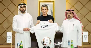 Foto - Răzvan Lucescu a semnat cu Al-Sadd FC, campioana Qatarului