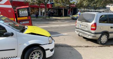 ACCIDENT GRAV IN MEDGIDIA. Trafic blocat pe ambele sensuri - 1