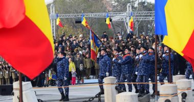 Stire din Eveniment : Două evenimente importante din istoria românilor, marcate de militarii din Forțele Navale