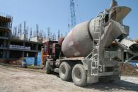 Autorizațiile de construire emise sunt mai puține cu 13%