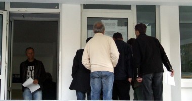 Stire din Economie : Constănțenilor nu prea le mai arde de afaceri