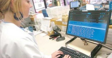 Stire din Sănătate : Sistemul de rețete electronice, obligatoriu din 2013