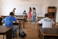 Stire din Cultură-Educație : Viitorii liceeni susțin probele de aptitudini