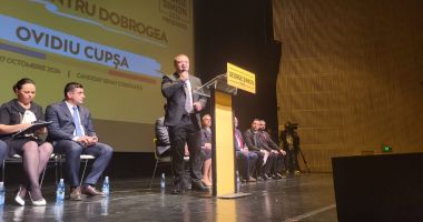 La Congresul "AUR pentru România", de la Constanța, prezentați candidații la alegerile parlamentare - 4