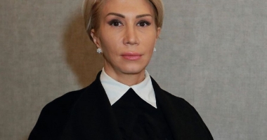 Stire din Politică-Administrație : Raluca Turcan: "E posibil să fie colegi care intră în mirajul puterii și cad pradă acestui miraj"