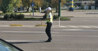 Stire din Eveniment : Operațiunea „Focus on the road”, la Constanța! Polițiștii sunt cu ochii pe șoferii neatenți