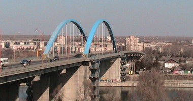 Stire din Eveniment : Tentativă de suicid la CONSTANȚA. O tânără s-a aruncat în Canalul Dunăre - Marea Neagră