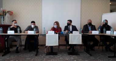 Stire din Economie : Asociatia Resto, conferinţă de presă la Ramada Majestic