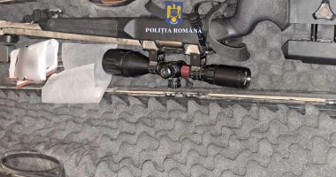 Stire din Eveniment : Armă neautorizată, depistată de polițiștii din Năvodari în timpul acțiunii Blocada