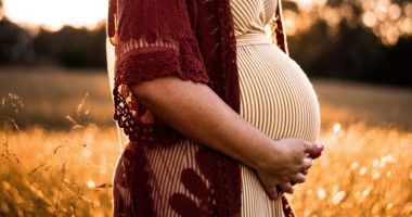 Stire din Social : Bani de la primărie pentru viitoarele mămici. Iată care este condiţia de bază