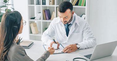 Stire din Sănătate : Consultațiile la medicul de familie vor fi contra cost, începând cu data de 1 februarie. Ce tarife vor fi percepute