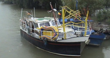 Două turiste din Germania, salvate de pe un iaht în derivă - 3