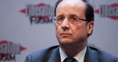 Stire din Actualitate : François Hollande se întâlnește cu Vladimir Putin