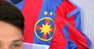 Stire din Sport : E oficial, FCSB are un nou antrenor
