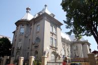 Stire din Cultură-Educație : Palatul Arhiepiscopal, zidit din credință și sacrificiu