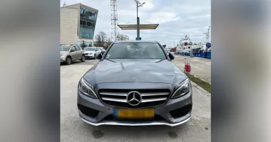 Stire din Eveniment : Surpriză la control! Autoritățile constănțene au descoperit o mașină urmărită internațional