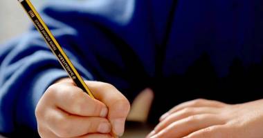 Stire din Cultură-Educație : Imaginea care i-a lăsat pe profesori fără cuvinte! TEMA unui elev, VIRALĂ pe net - VEZI FOTO