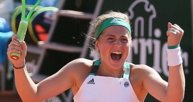 Stire din Sport : Prima reacție a proaspetei campioane de la Roland Garros: "E un vis!"