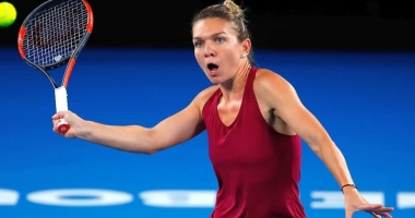 Stire din Sport : FORMIDABIL! Simona Halep este în sferturi, la Australian Open
