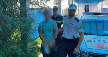 Bărbat cercetat după ce a fost prins băut la volan, fără permis și cu numere false