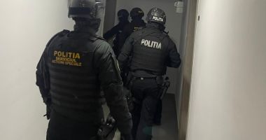 Stire din Eveniment : Perchezițiile continuă, la Constanța! O persoană este cercetată pentru abuz în serviciu și delapidare