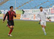 Stire din Sport : Farul se întărește cu trei jucători