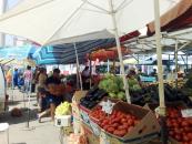 Stire din Economie : Mafia piețelor îi trimite pe constănțeni spre legume și fructe din Siria, Chile și Turcia