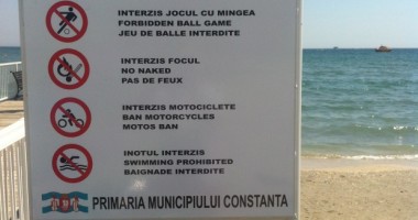 Stire din Eveniment : Greșeli grave pe indicatoarele montate de Primăria Constanța în Mamaia