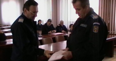 Stire din Eveniment : Jandarmi constănțeni premiați pentru 25 de ani de activitate