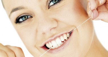 Stire din Cetățenești : Când face rău  ața dentară