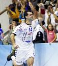 Stire din Sport : Kurteș veghează din Ceruri, HCM merge în semifinale