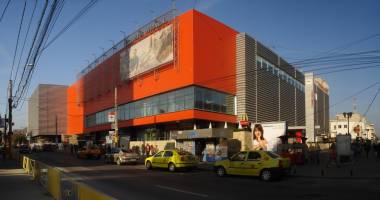 Stire din Cultură-Educație : Ce se întâmplă mâine la Mall, în Tomis