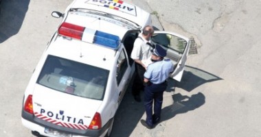 Stire din Eveniment : Au furat și credeau că scapă basma curată