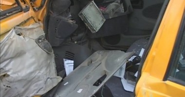 Accident rutier GRAV în județul Constanța. Un TIR a spulberat o DACIA! Galerie FOTO și VIDEO - 6